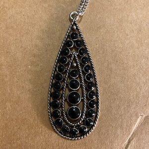 Charm necklace w/chain earrings